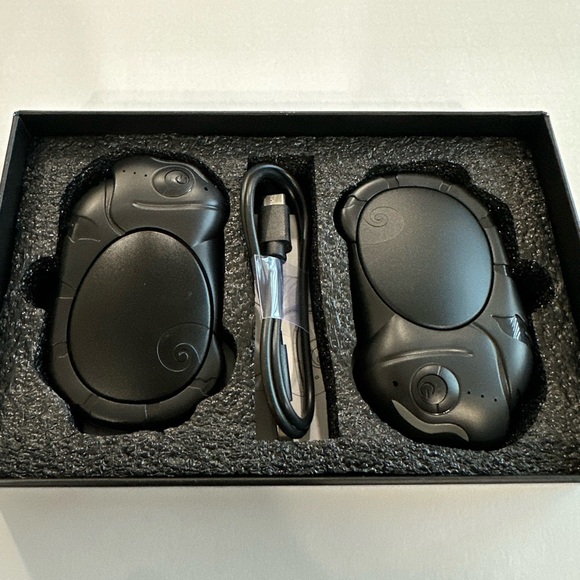 Hand Warmers Rechargeable 2 Pack, 6000mAh Chameleon Hot Hands Hand Warmers - Picture 3 of 12